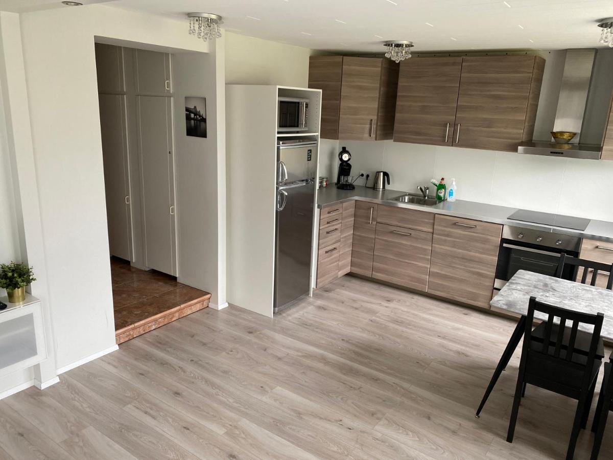 Sol Apartment ケプラヴィーク エクステリア 写真