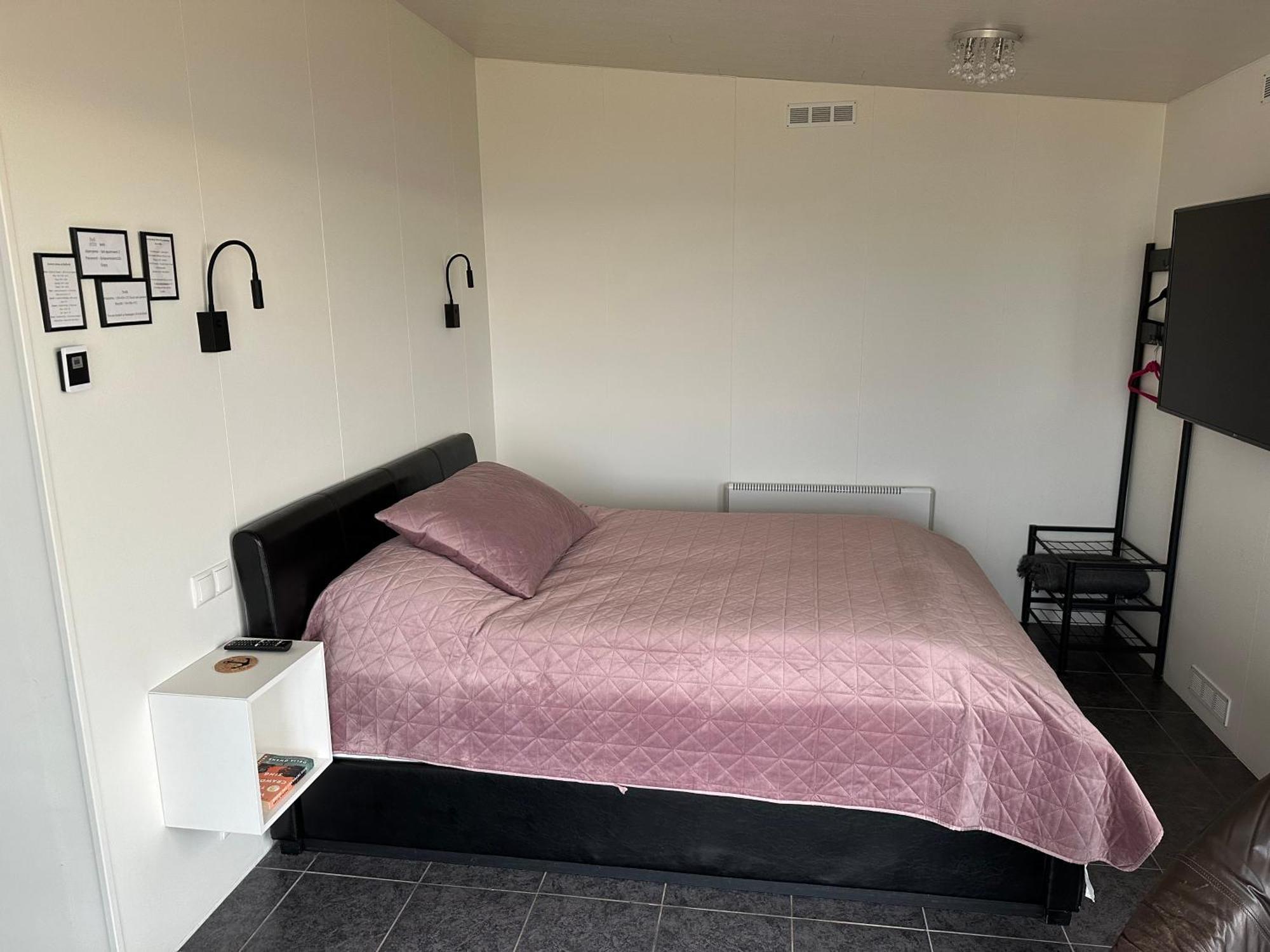 Sol Apartment ケプラヴィーク エクステリア 写真