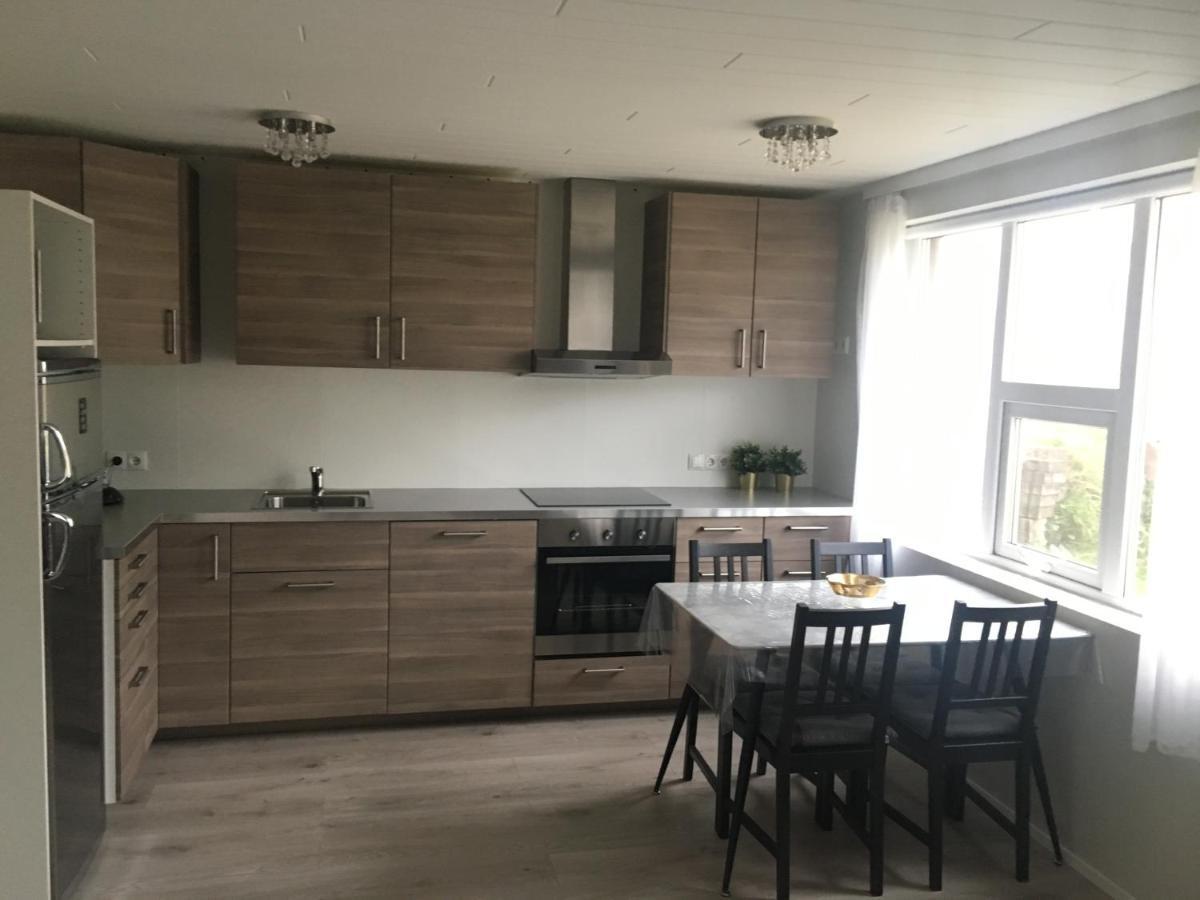 Sol Apartment ケプラヴィーク エクステリア 写真